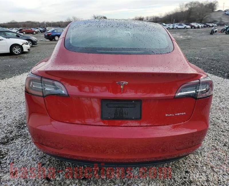 TESLA MODEL 3   احمر2022 