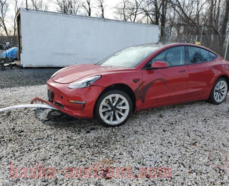 TESLA MODEL 3   احمر2022 