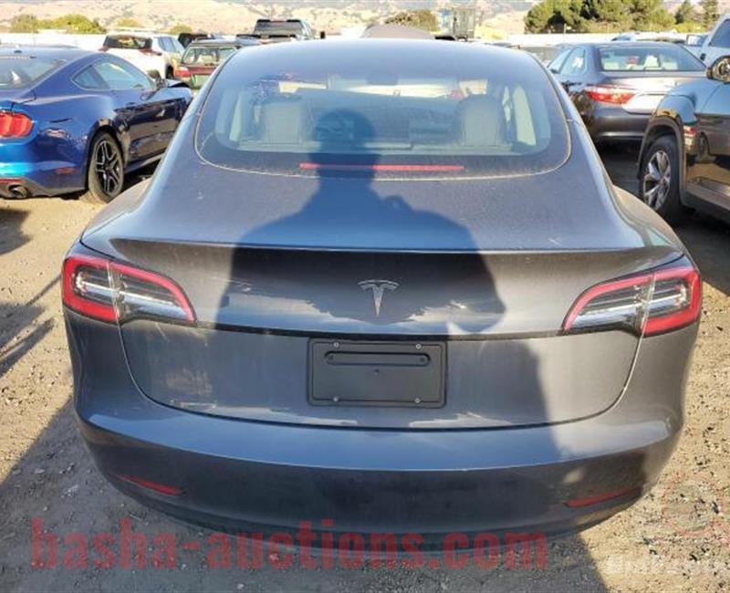 2023 TESLA MODEL 3 اسود