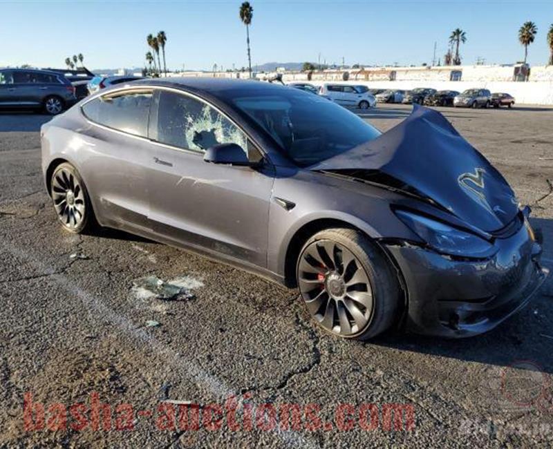 2023 TESLA MODEL 3  اسود